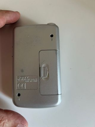 Rádio Sony SRF-M606 - FM Estéreo