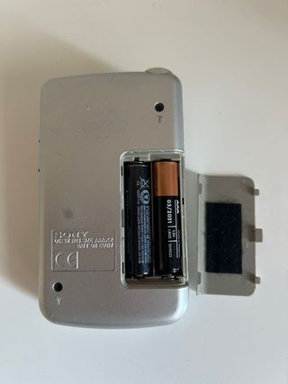 Rádio Sony SRF-M606 - FM Estéreo