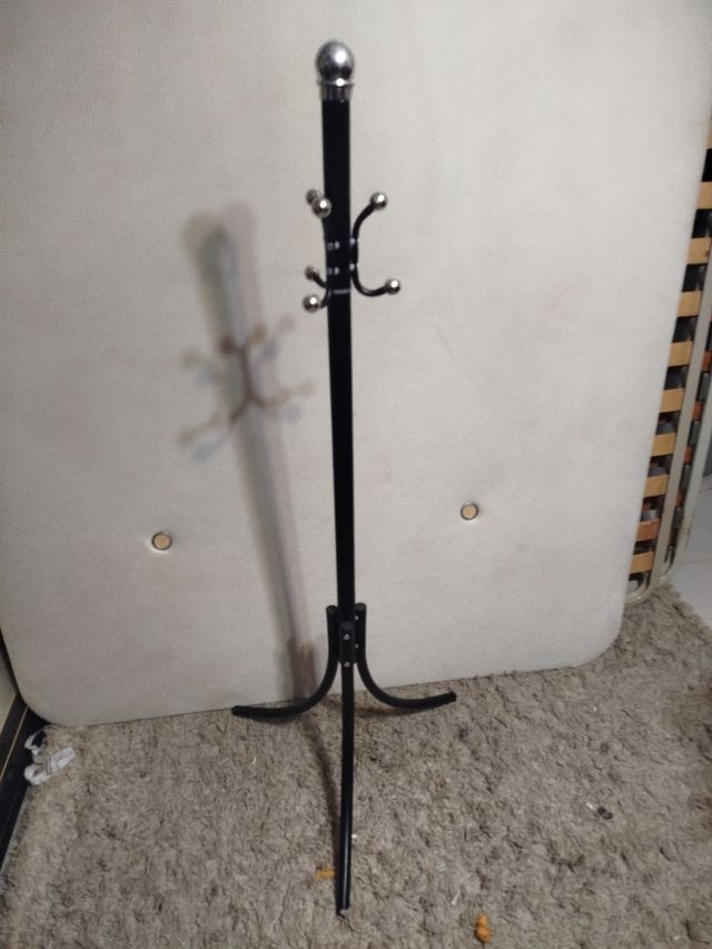 Perchero altura 127cm