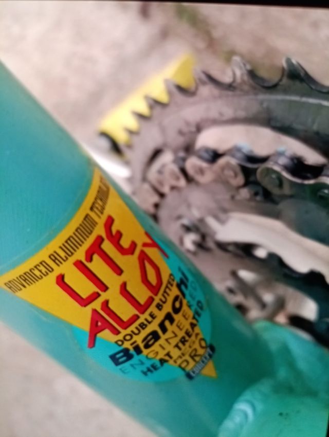 Bicicleta de carretera BIANCHI