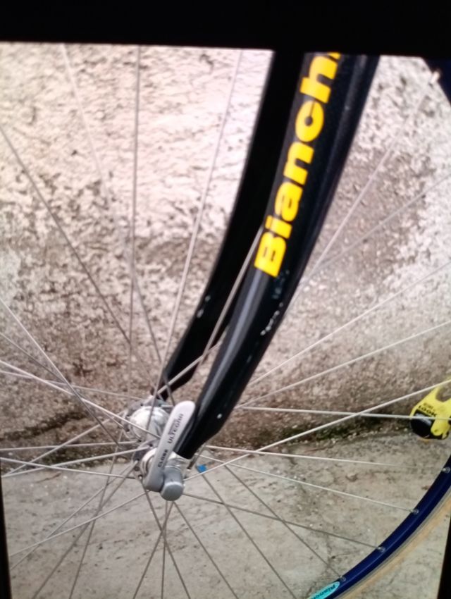 Bicicleta de carretera BIANCHI