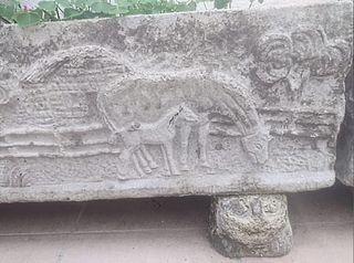 LOTE DE 3 ANTIGUAS JARDINERAS DE PIEDRA