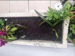 LOTE DE 3 ANTIGUAS JARDINERAS DE PIEDRA