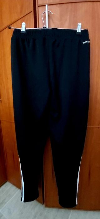 Pantalon Adidas talla S  Super bien estado