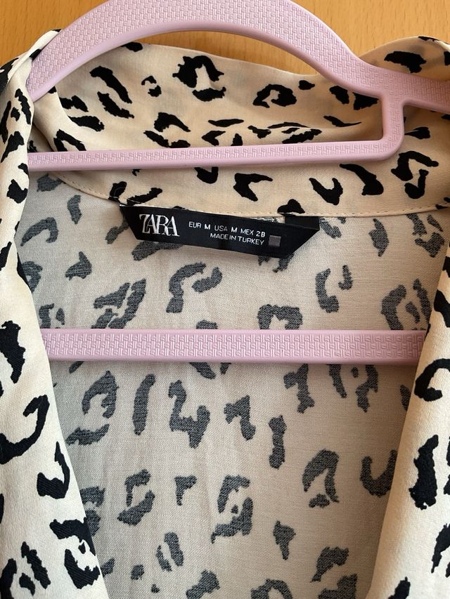 Camisa Zara leopardo beige