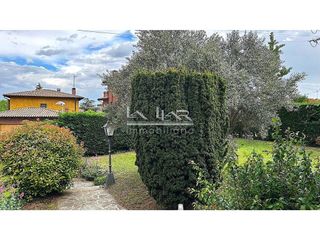 Casa en venta en El Sucre-Universitat en Vic