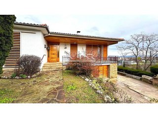 Casa en venta en El Sucre-Universitat en Vic