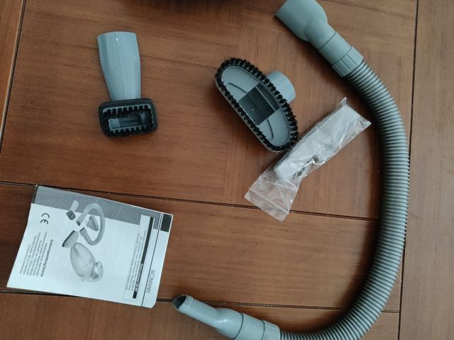 Aspiradora de mano Bomann 700W