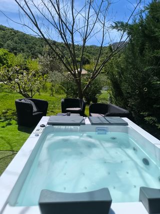 Jacuzzi exterior - jacuzzi de hidromasaje