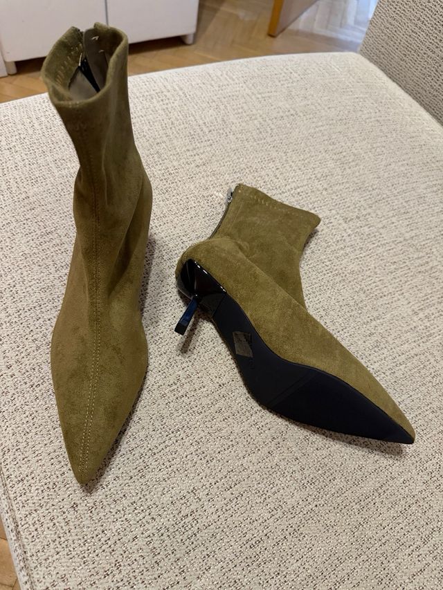 Botines tacón Shein ante Marrón Caqui