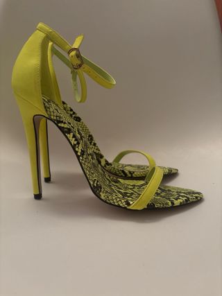 Zapatos fluor amarillo de tacon