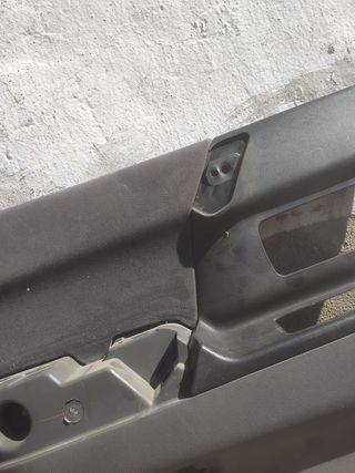 Panel Puerta T-I. Mitsubishi Montero V60-V70.
