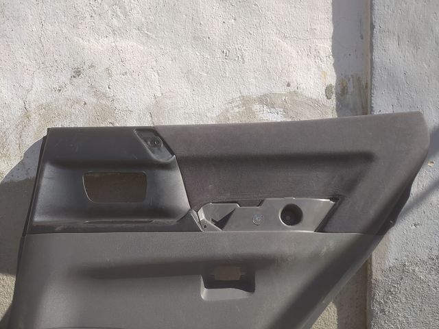 Panel Puerta - T-D. Mitsubishi Montero -V60 - V70.