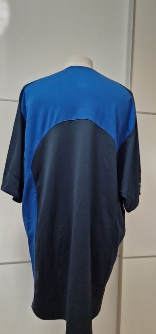 C F Barcelona camiseta futbol.