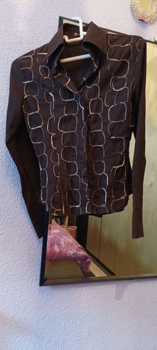 6 CAMISAS a 3 € cada una
