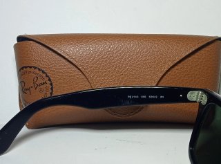 Ray-Ban Wayfarer clásicas blanco-negro