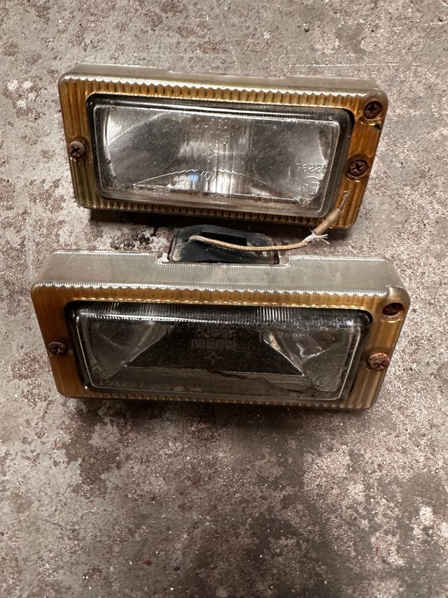 Antinieblas citroen ax