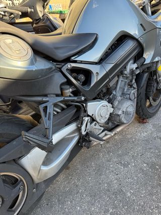 BMW F800S despiece total