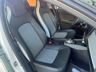 Renault Zoe Intens R135 Batería 50kWh 99 kW (135 CV)