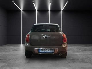 MINI MINI Countryman Cooper D ALL4 82 kW (111 CV)