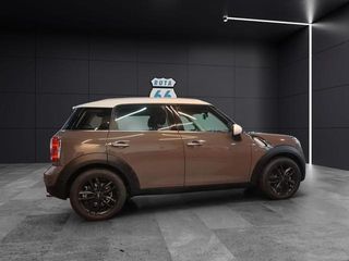 MINI MINI Countryman Cooper D ALL4 82 kW (111 CV)