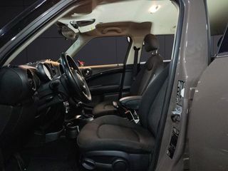 MINI MINI Countryman Cooper D ALL4 82 kW (111 CV)