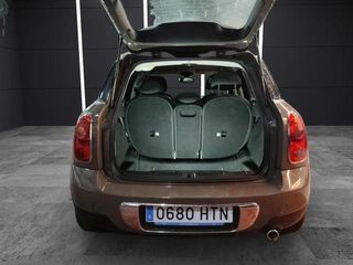 MINI MINI Countryman Cooper D ALL4 82 kW (111 CV)