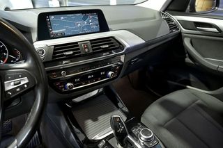 BMW X3   xDrive20d 
