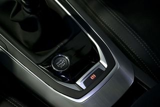 Peugeot 308   SW Allure Pack BlueHDI 130 SS