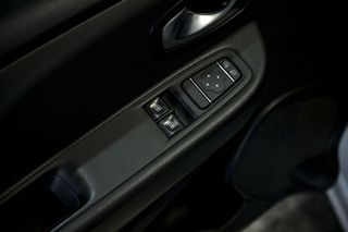 Renault Clio   Business dCi 55kW 75CV 18 