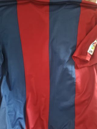 dos camisetas antiguas originales nike barcelona