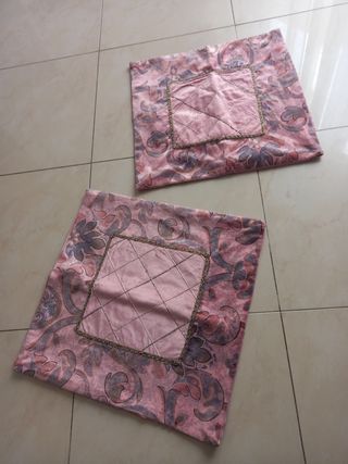 Bellissime Federe cuscini da divano vintage rosa