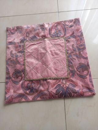 Bellissime Federe cuscini da divano vintage rosa