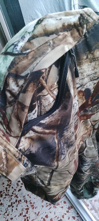 Traje impermeable de caza