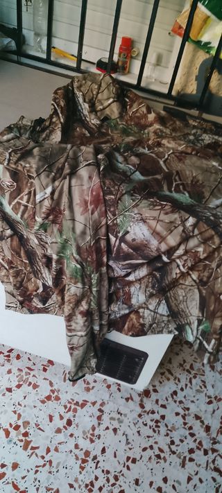 Traje impermeable de caza