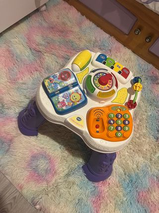 Mesa actividades VTech bebé