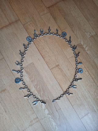 Cinturón con abalorios