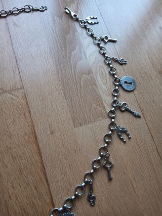 Cinturón con abalorios