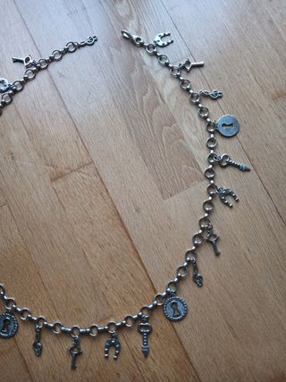 Cinturón con abalorios