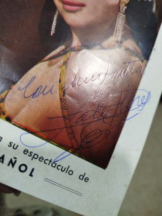 Autógrafo L. Flores