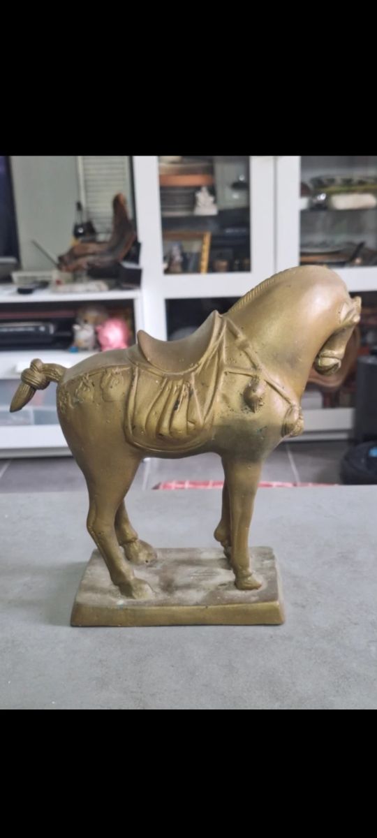 Cavallo decorativo in bronzo