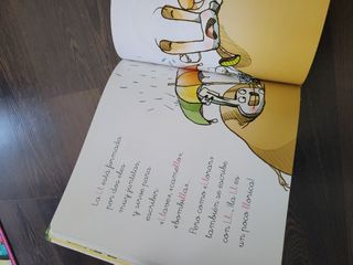 Las divertidas aventuras de las letras (Cuentos cortos / Short Stories) (Spanish Edition)