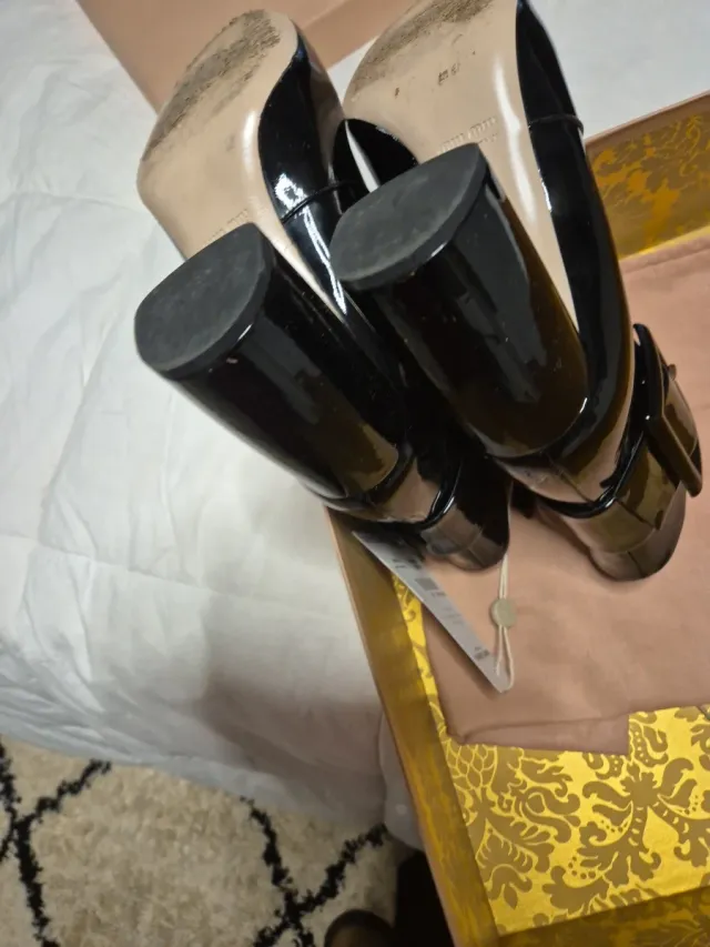 Stivaletti Miu Miu vernice neri