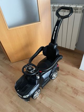 Correpasillos Mercedes Benz color negro. 3 en 1