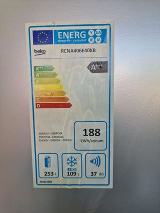 Nevera Beko 2m , clase A+++