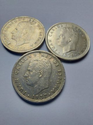 3 monedas de 50 pts Juan Carlos 1975 y 1982