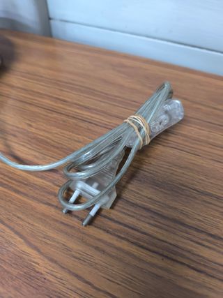 Lámpara de mesa. Antigua. Diseño