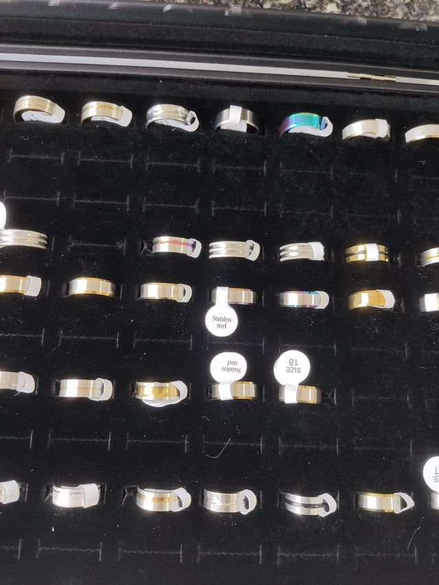 Anillos acero quirúrgico