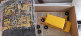 MAQUETA FORD TRANSIT MK2 HERTZ ESCI 1/24 3047
