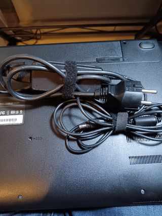 Notebook Samsung 270E con Windows 10